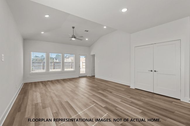 8051 Kay Harbor Dr, House other with 4 bedrooms, 3 bathrooms and 2 parking in Cypress TX | Image 16