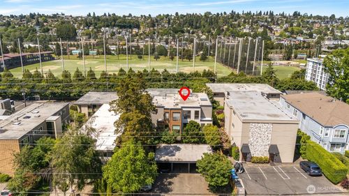 2-2831 14th Ave W, Seattle, WA, 98119-2043 | Card Image