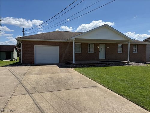 2303 Prunty St, Parkersburg, WV, 26101-8416 | Card Image