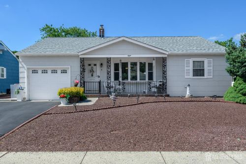 8 Killington Rd, Toms River, NJ, 08757-6334 | Card Image