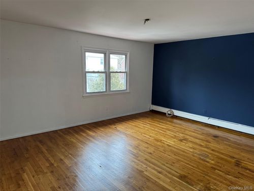 51 Courter Ave, Yonkers, NY, 10705-4413 | Card Image