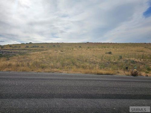 1220 Gathe Dr, Pocatello, ID, 83204-7026 | Card Image