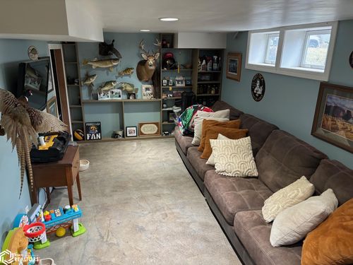 614 S Harlan St, Algona, IA, 50511-3428 | Card Image