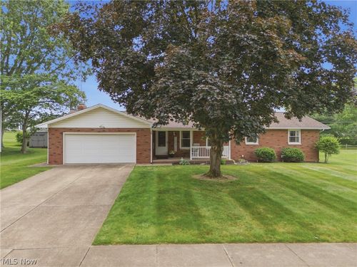 1708 Edmar Street, Louisville, OH, 44641 | Card Image