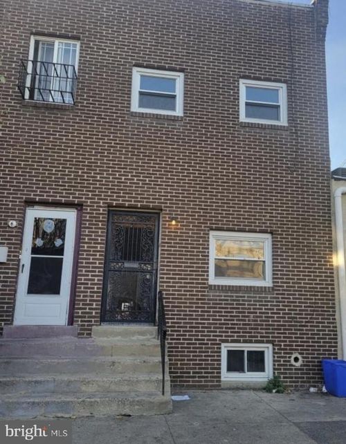 3158 N 8th Street, PHILADELPHIA, PA, 19133 | Card Image