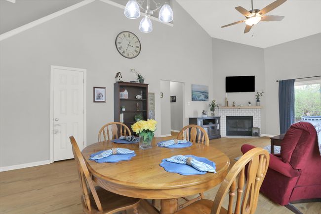 10381 Glenn Abbey Ln, House other with 3 bedrooms, 2 bathrooms and null parking in Fishers IN | Image 19