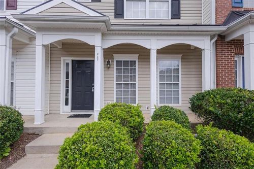 647 Kenridge Dr, Suwanee, GA, 30024-7273 | Card Image