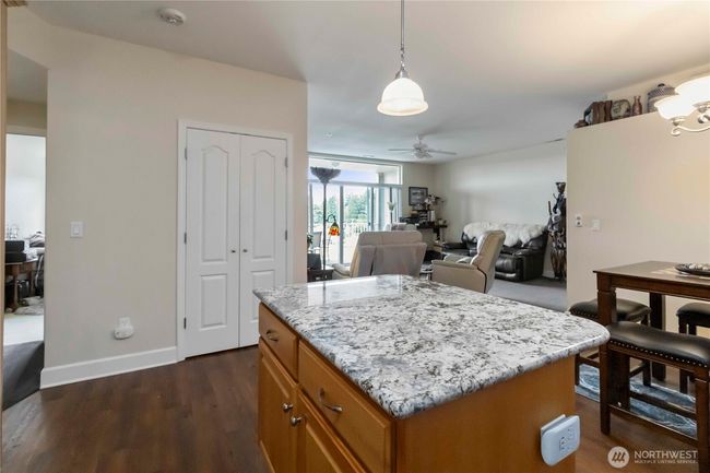 UNIT-301 - 1548 River Rd, Condo with 2 bedrooms, 2 bathrooms and 1 parking in Longview WA | Image 11