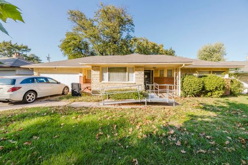 6420 E 9th, Wichita, KS, 67206 | Card Image