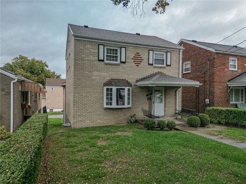 1605 Hawthorne St, Pittsburgh, PA, 15201-2028 | Card Image