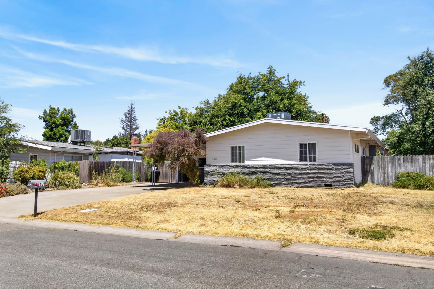 Residential in Carmichael 3