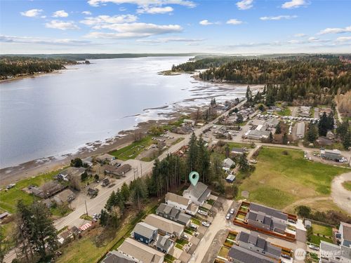 21 E Sullivan St, Allyn, WA, 98524-7606 | Card Image