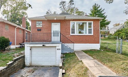 8370 Orchard Ave, Saint Louis, MO, 63132-2820 | Card Image