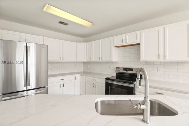 300 Campus Ln, Townhouse with 4 bedrooms, 4 bathrooms and null parking in Okatie SC | Image 18