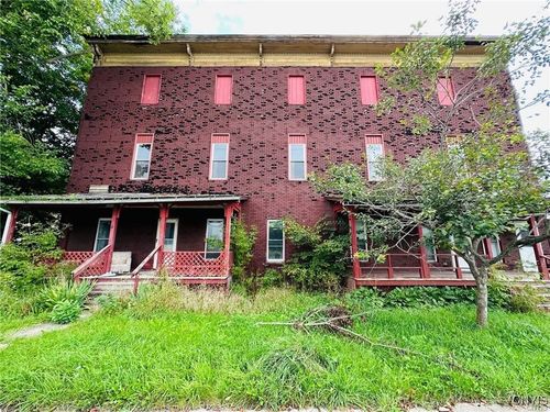6 Depot St, Antwerp, NY, 13608-3182 | Card Image