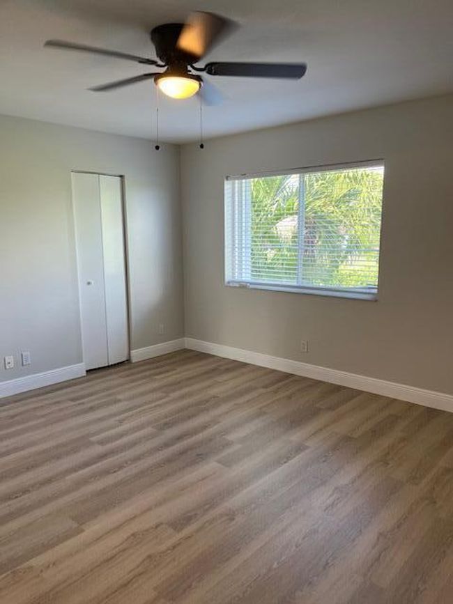 9826 Kamena Cir, Condo with 3 bedrooms, 3 bathrooms and null parking in Boynton Beach FL | Image 21