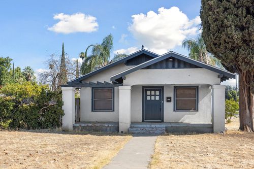 3955 E Balch Ave, Fresno, CA, 93702-2820 | Card Image
