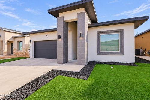 7404 Norte Valley Lane, El Paso, TX, 79934 | Card Image