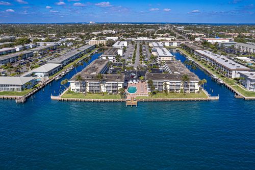 207-101 Doolen Ct, North Palm Beach, FL, 33408-5708 | Card Image