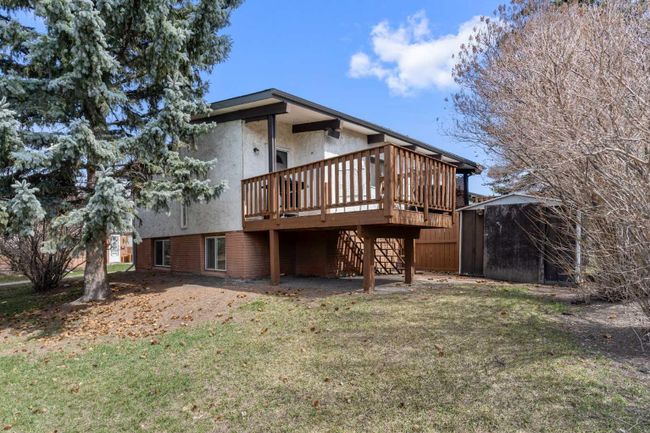 107 Pinemont Bay Ne, Home with 2 bedrooms, 1 bathrooms and 1 parking in Calgary AB | Image 13
