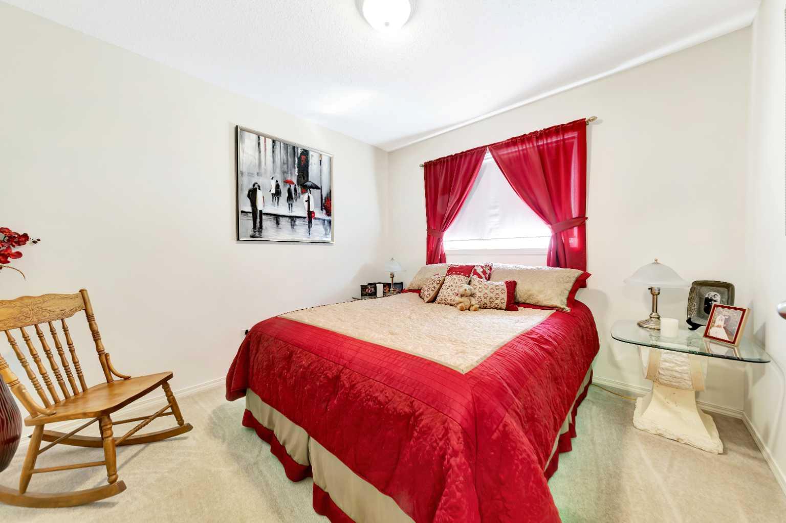 Residential in Paradise Hill 4