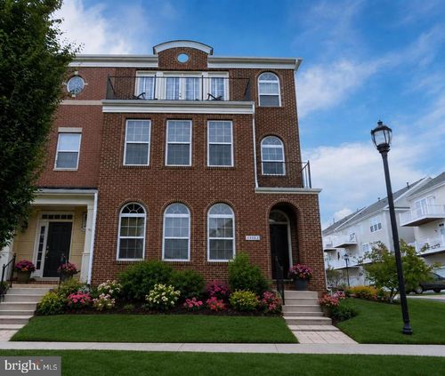 19446 Coppermine Sq, LEESBURG, VA, 20176-6548 | Card Image