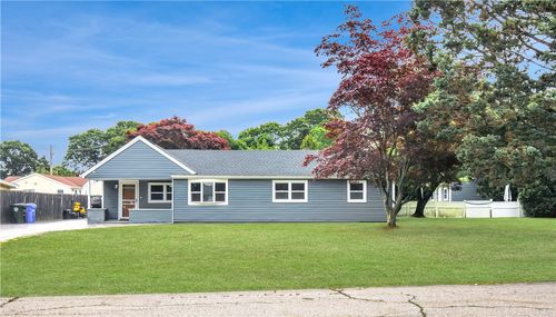 6 Sweeney Ln, Bristol, RI, 02809-4223 | Card Image