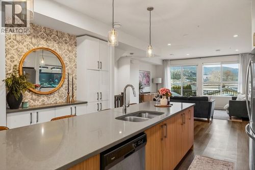 102-11581 Rogers Rd, Lake Country, BC, V4V1X8 | Card Image