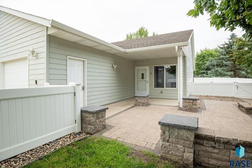unit-4-703 N Mundt Ave, Hartford, SD, 57033-2286 | Card Image