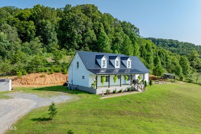 3233 Stanley Valley Road, House other with 6 bedrooms, 3 bathrooms and null parking in Surgoinsville TN | Image 3