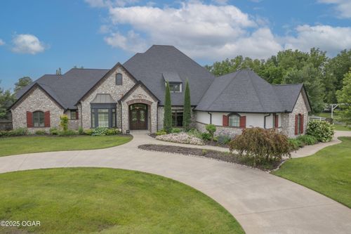 1704 Liam St, Carthage, MO, 64836-8366 | Card Image