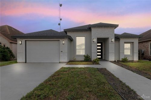 608 Tierra Prometida, Weslaco, TX, 78596-5137 | Card Image