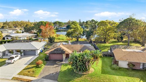 3801 21st Ave W, BRADENTON, FL, 34205-2121 | Card Image