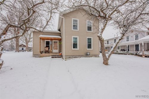 50 Rochester St, Bergen, NY, 14416-9529 | Card Image