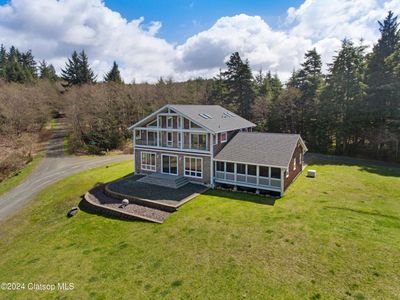 32227 Seascape Ln, House other with 3 bedrooms, 3 bathrooms and null parking in Cannon Beach OR | Image 3