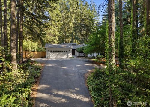 11606 Creviston Dr Nw, Gig Harbor, WA, 98329-7248 | Card Image