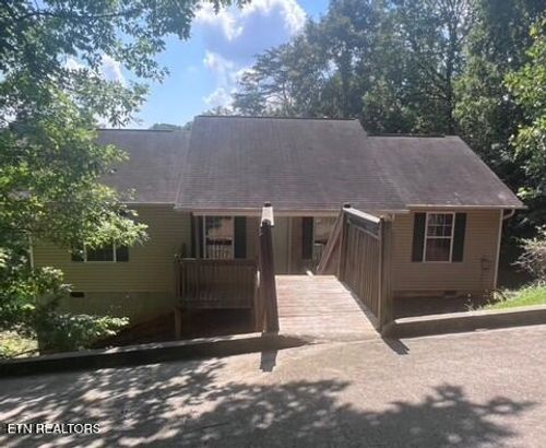 3246 Four M Cir, Kodak, TN, 37764-2394 | Card Image