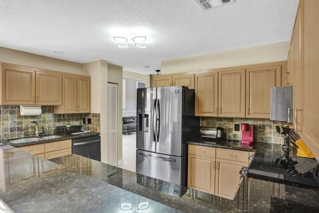 D - 5465 Monterey D Circle, Condo with 3 bedrooms, 3 bathrooms and null parking in Delray Beach FL | Image 27