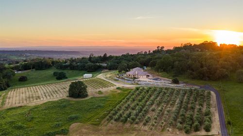 2385 Bald Hill Rd, Auburn, CA, 95603-9448 | Card Image