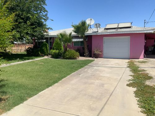 22136 Fairfax Ave, Lemoore, CA, 93245-9688 | Card Image