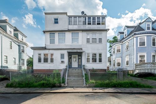 29 Esmond St, Boston, MA, 02121 | Card Image