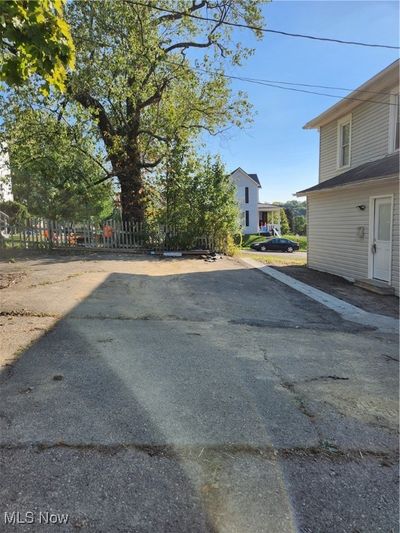 215 S 11th Street, House other with 4 bedrooms, 2 bathrooms and null parking in Cambridge OH | Image 3