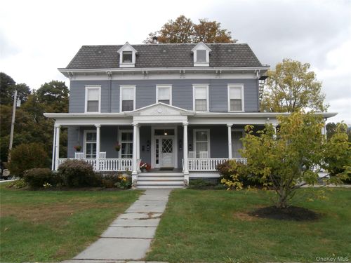 2f-26 Oakland Ave, Warwick, NY, 10990-1538 | Card Image
