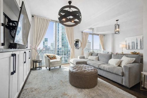 apt-2112-415 Church St, Nashville, TN, 37219-1840 | Card Image