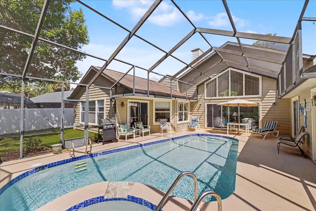 Residential in ORMOND BEACH 5