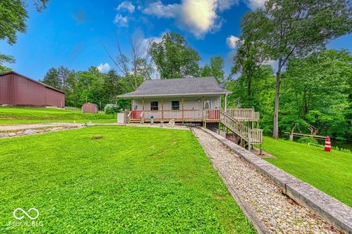 8635 Providence Dr, Nineveh, IN, 46164-9763 | Card Image