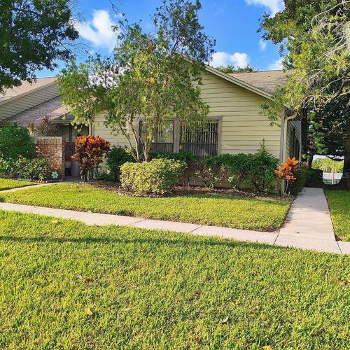 2454 Bentley Dr, Palm Harbor, FL, 34684-1801 | Card Image