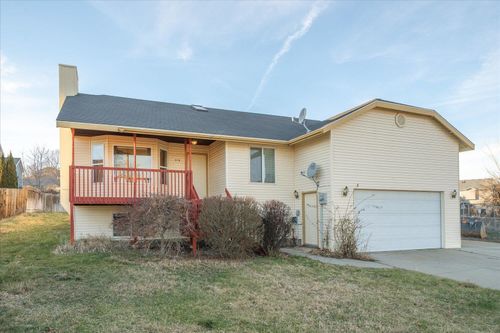 716 N 8th St, Cheney, WA, 99004 | Card Image