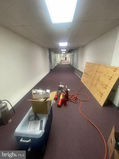 g-1200 Veterans Hwy, BRISTOL, PA, 19007-2525 | Card Image