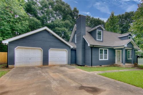 18 Regal Way, lawrenceville, GA, 30044-4478 | Card Image